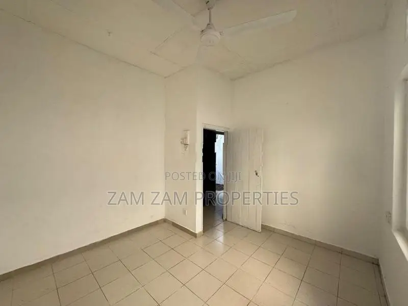 House for Sale in Off Waidya Road Dehiwala