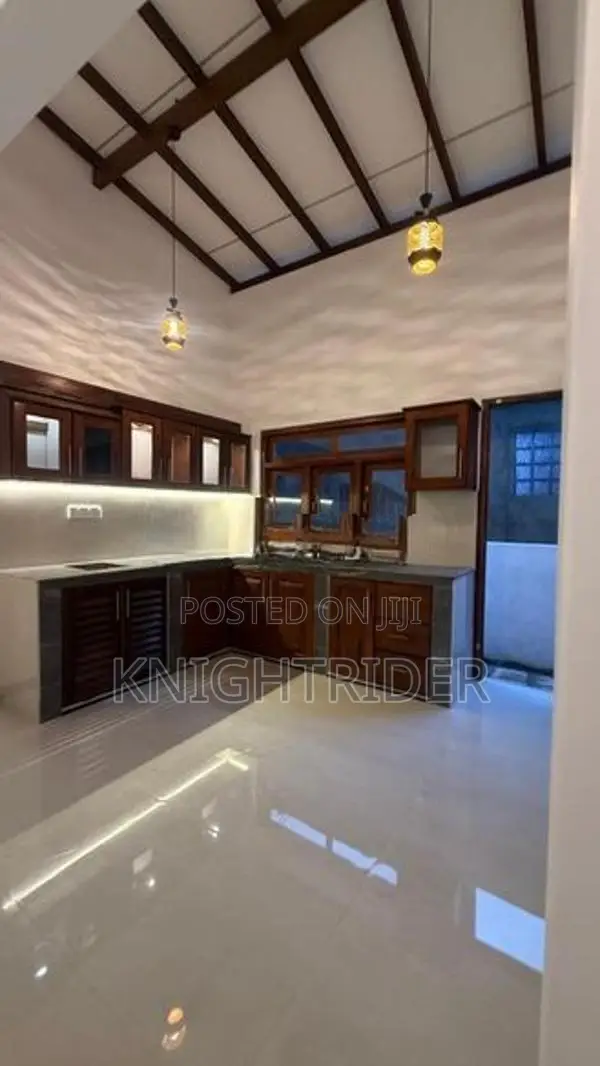 House Sale in Pokunuwita
