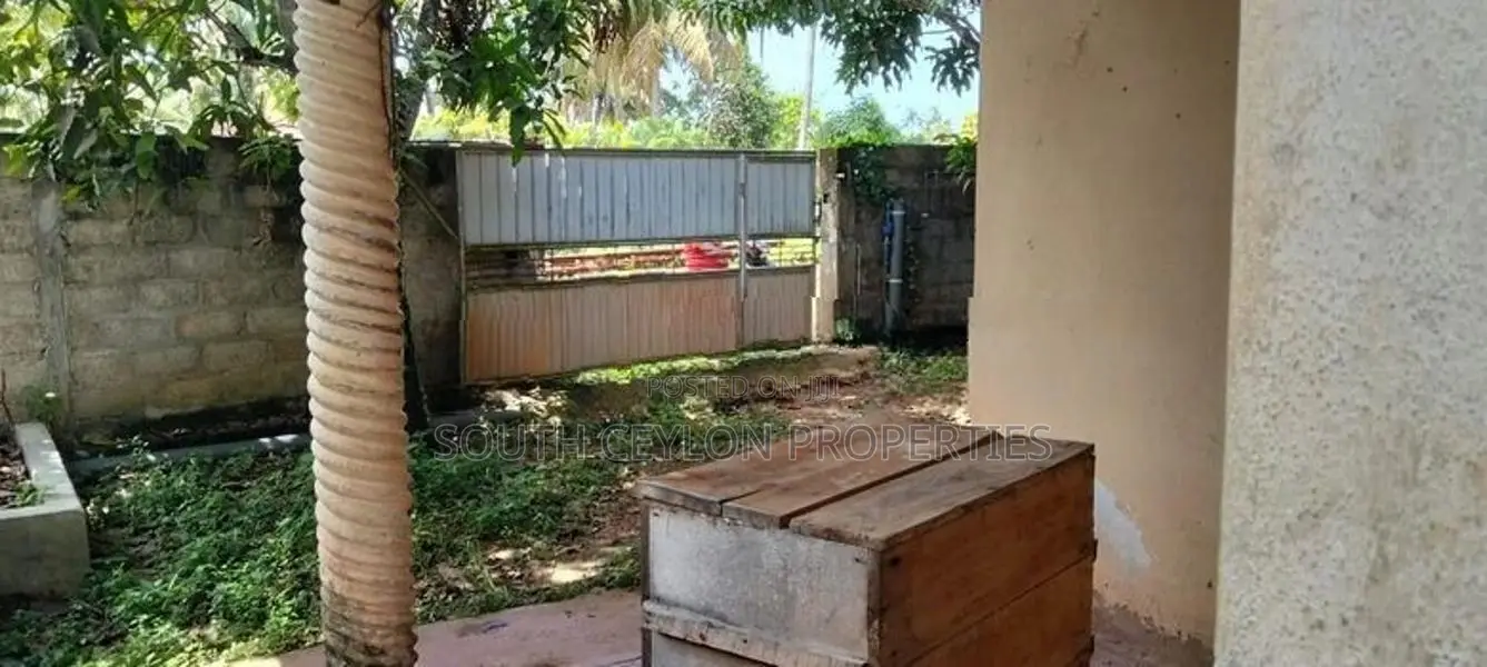 House for Sale Ahangama 12-Perch Plot
