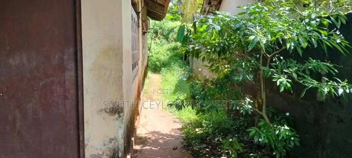 House for Sale Ahangama 12-Perch Plot