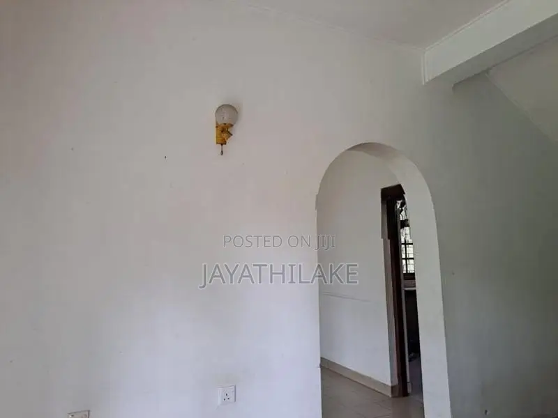 House for Rent in Pilimathalawa