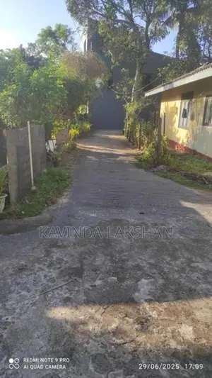 House for Sale with Land - Kesbewa