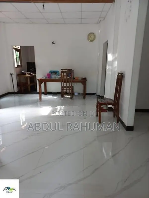Single House Panipitiya 4 Rooms