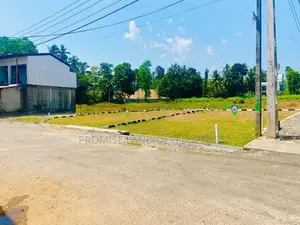 Commercial Property for Sale in Athurugiriya C33