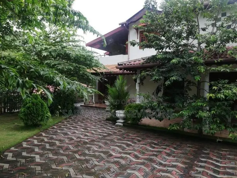 Spacious Two-Storey House for Sale – Waligalla Gampola