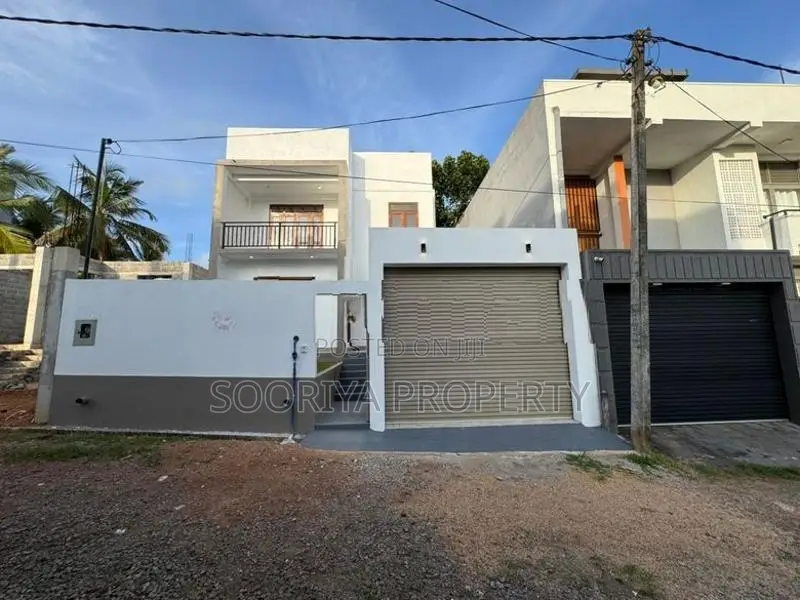 Brand New 2 Story House for Sale in Moratuwa Piliyandala