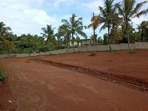 Land For Sale In Close To Kahathuduwa
