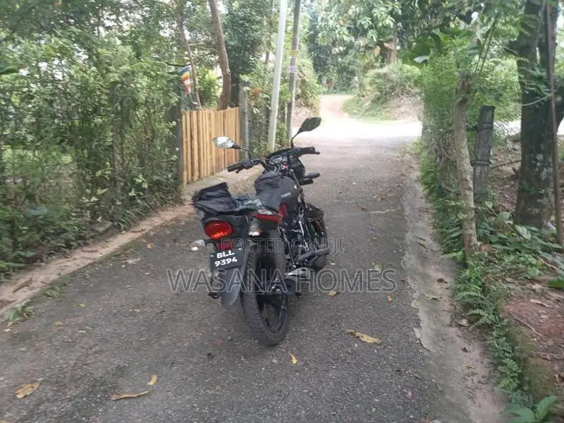 Neat land for sale Talawathugoda