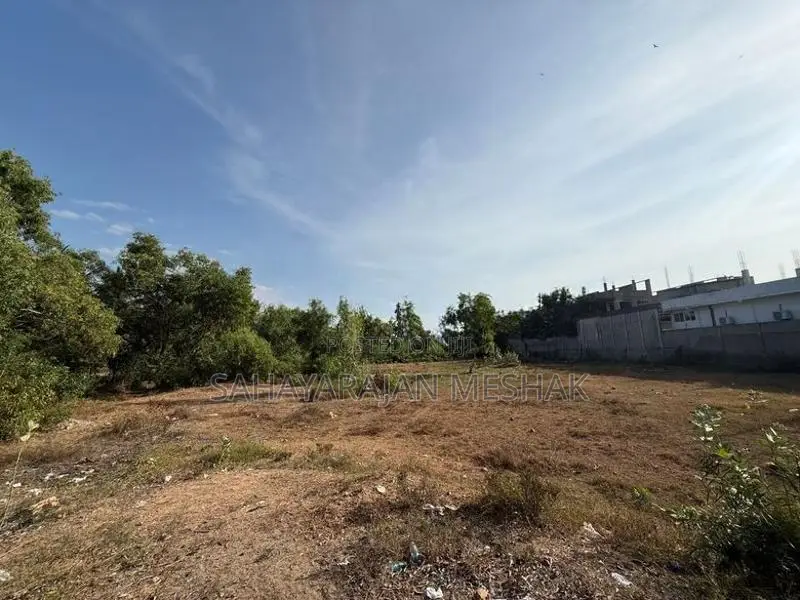 Land For Sale In Mylampavely