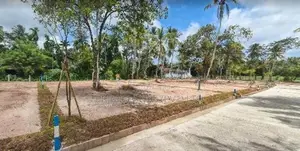 Land in Minuwangoda Devalapola