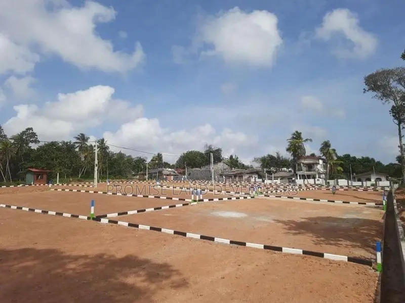 පානදුර ගොරකාන වට්නා බිම් කොටස් N38