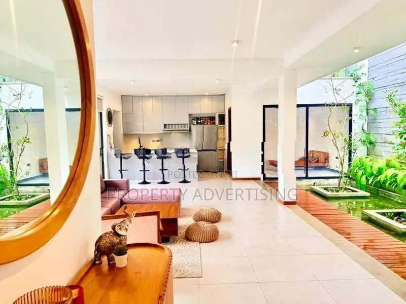 Pannipitiya 4 BR Architecture House For Sale in Thalawathugoda