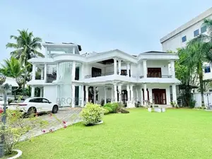 Rajagiriya Super Luxurious House for Sale