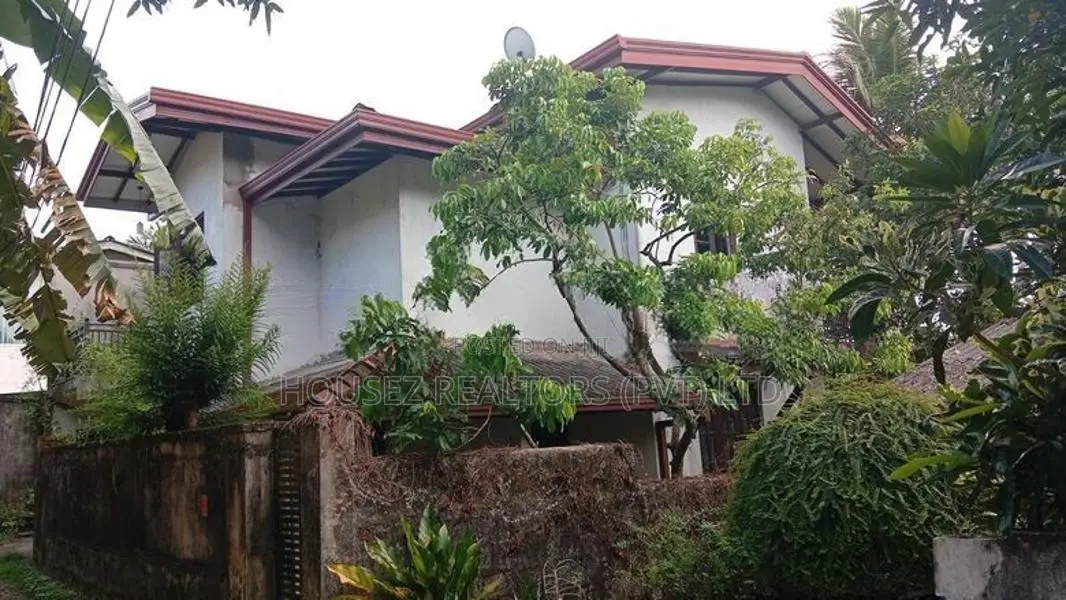 Fully Furnished 3-Bedroom House for Rent – Kottawa