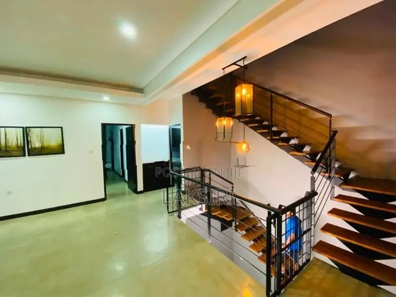 Furnished Luxury Solar Electricity House Rent Nugegoda Kohuwala