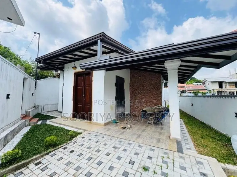 Single Story Brand New House for Sale in Piliyandala