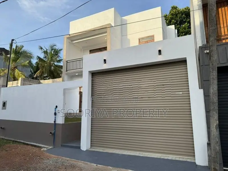 Brand New 2 Story House for Sale in Moratuwa Piliyandala