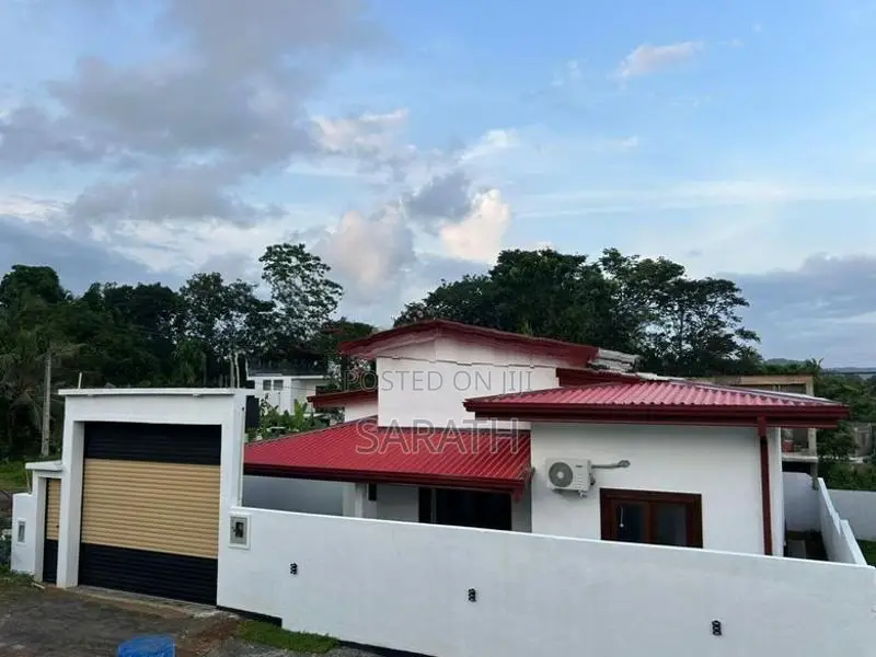 තනිමහල් අලුත්ම නිවසක් හෝමාගමින්