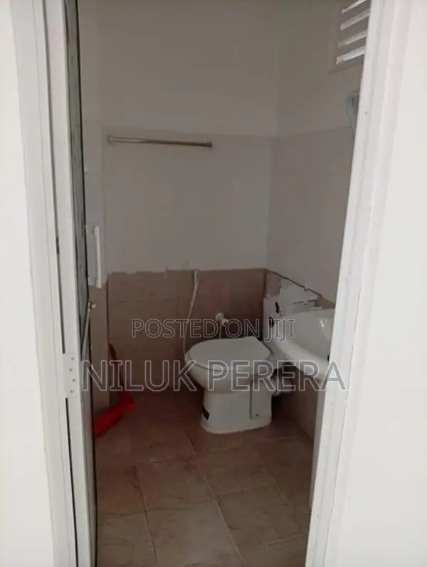 Building For Rent Ragama