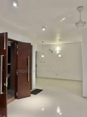 4 Bedroom House for Sale in Hokandara