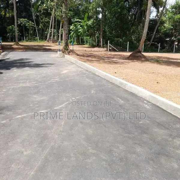 Airport Road Facing Land for Sale Minuwangoda
