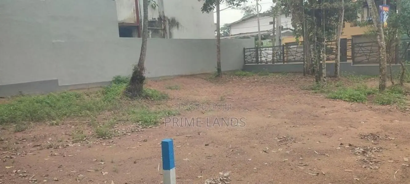 Residential Land for Sale in Thalahena