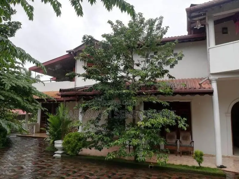 Spacious Two-Storey House for Sale – Waligalla Gampola