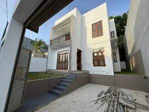Brand New 2 Story House for Sale in Moratuwa Piliyandala