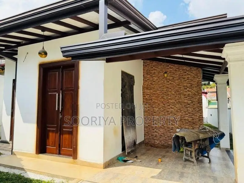 Single Story Brand New House for Sale in Piliyandala