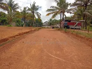 Land For Sale In Close To Kahathuduwa