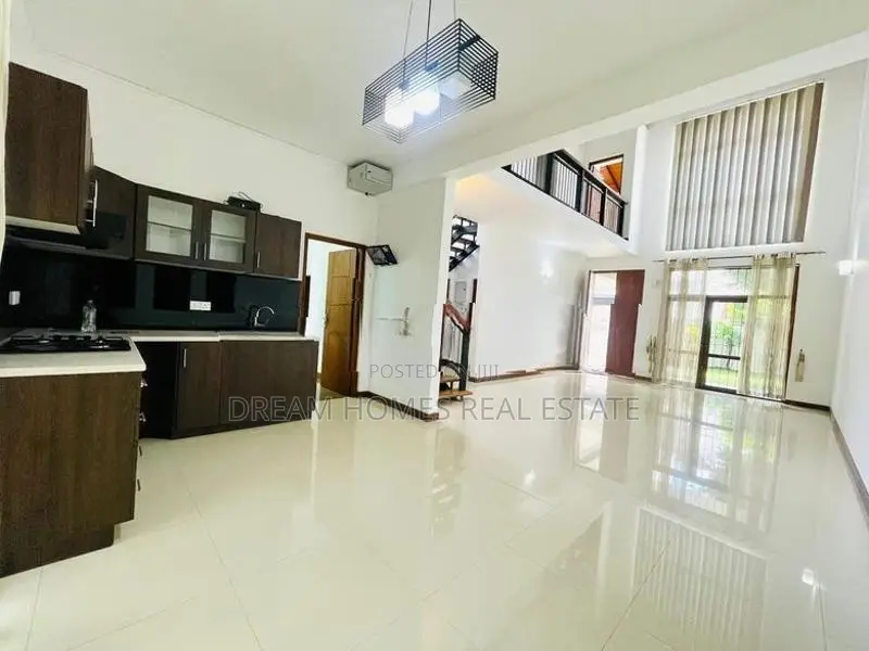 Modern Architect-Designed Luxury House for Sale – Wickramasinghepura