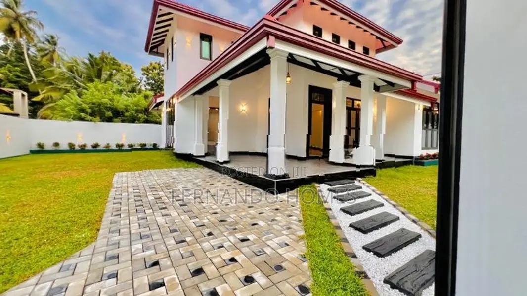 Super Nice View Luxury Single Storey House For Sale In Negombo Kandawa