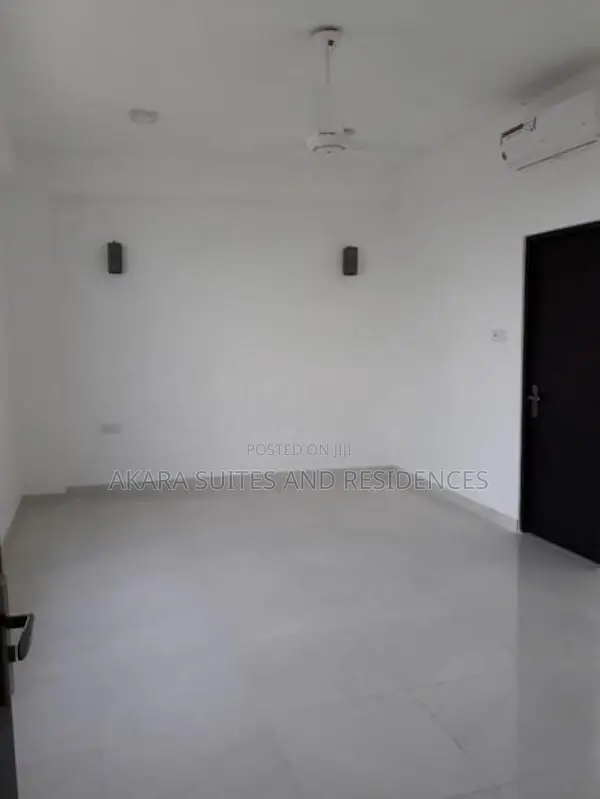 10,416 Sq.ft- Commercial Building for Sale - CP26528 Colombo 02