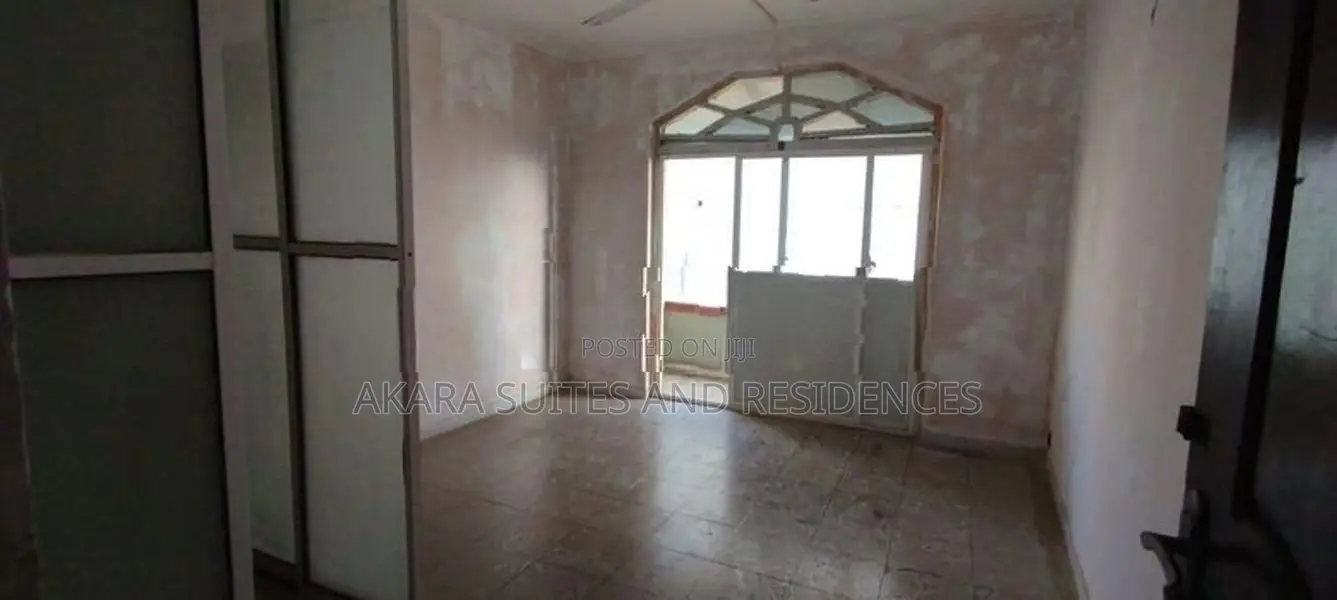 5,000 Sq.ft - Commercial Building for Sale CP35186 Colombo 03