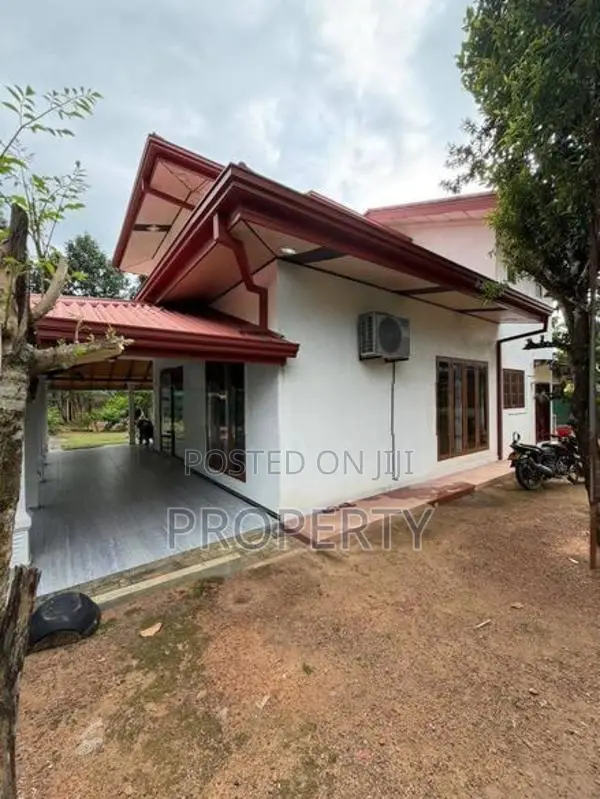 Fully Furnished 40 Perch House for Sale in Yakkala