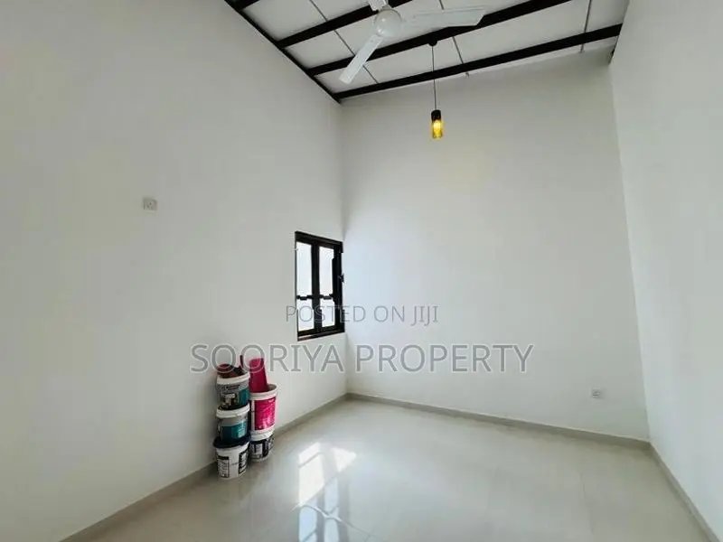 Single Story Brand New House for Sale in Piliyandala
