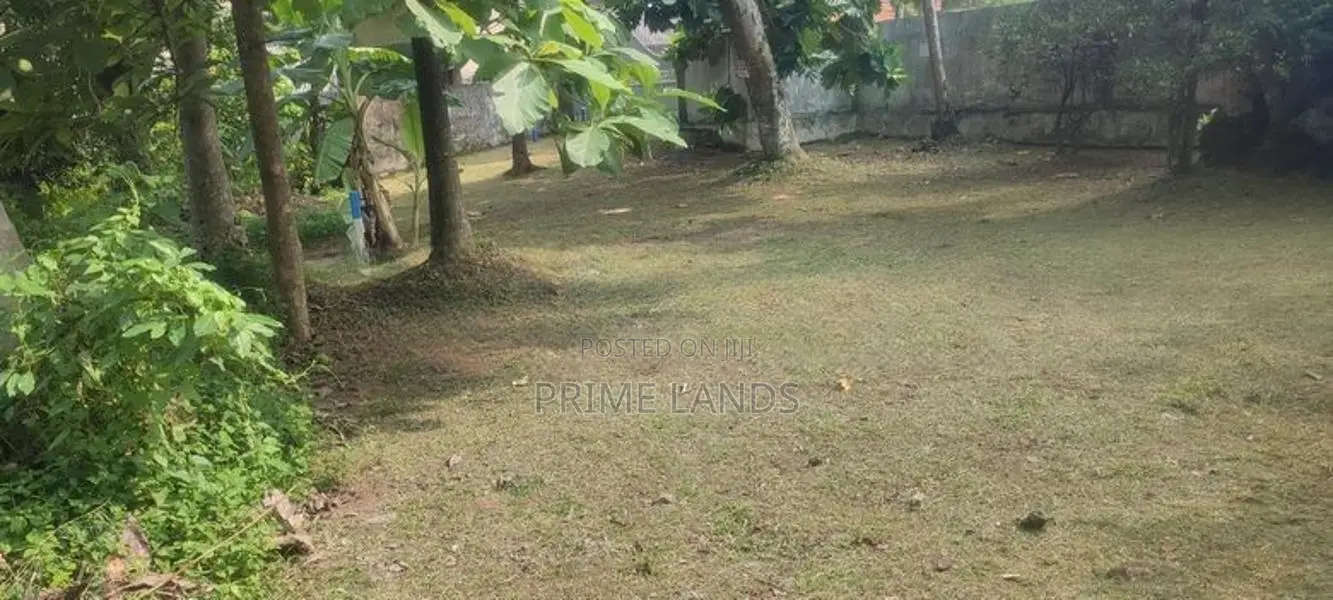 Residential Land for Sale in Thalahena