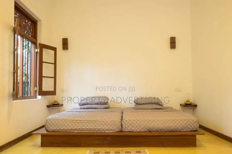 5BR Nugegoda Luxurious House for Sale in Prime location
