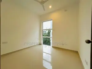Rajagiriya 3 BR Kalapaluwawa Road Brand New Apartment for Sale