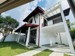 Luxury 2 Story House for Sale in Piliyandala Boralesgamuwa
