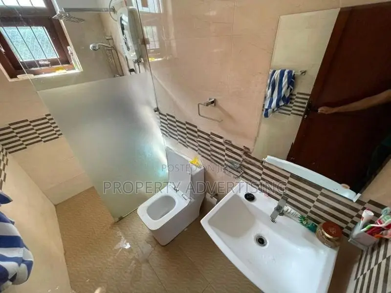 House for Sale in Pitakotte