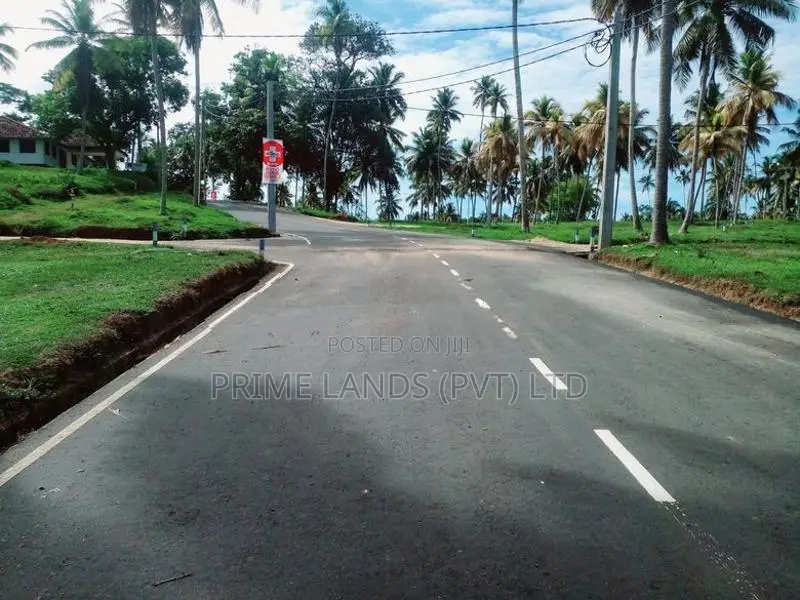 Land for Sale Matara Labeema