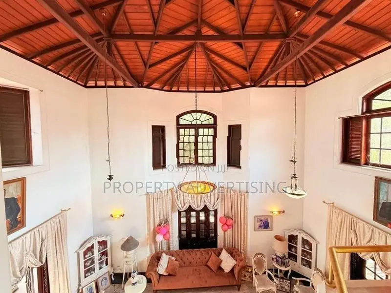 6BR Battaramulla Colonial Style House for Sale Jayanthipura