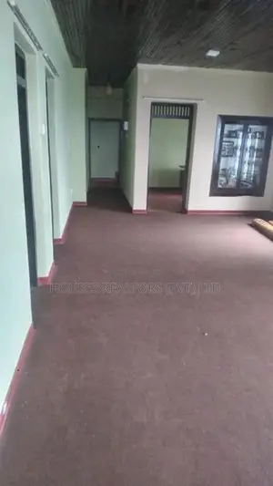 Spacious 6-Bedroom House for Rent – Kandy
