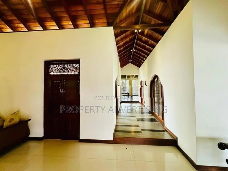 5BR Nugegoda Luxurious House for Sale in Prime location