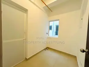 Rajagiriya 3 BR Kalapaluwawa Road Brand New Apartment for Sale