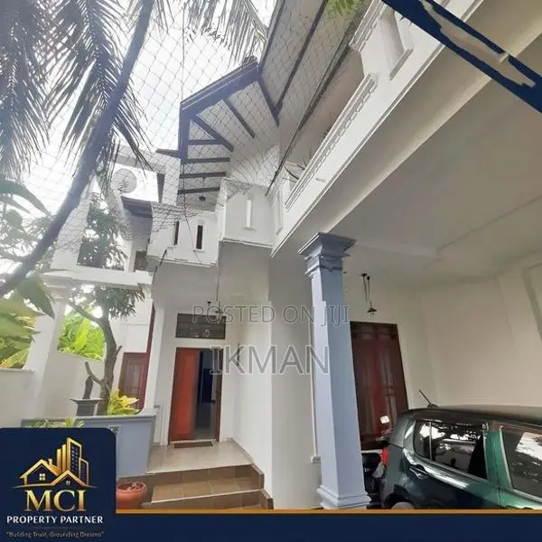 Modern Luxury House for Sale Wattala