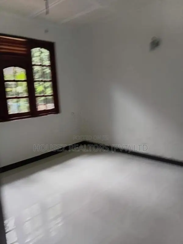 4-Bedroom Two-Storey House for Sale – Kandy
