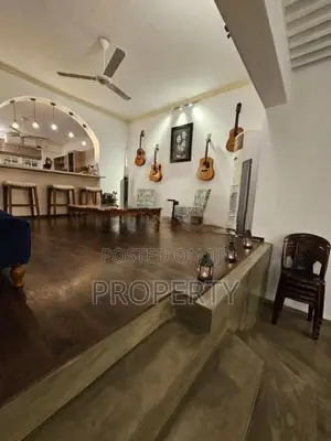 Fully Furnished 5BR House for sale in Athurugiriya