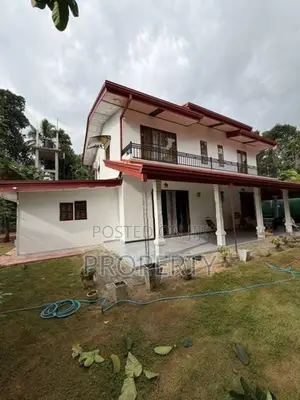 Fully Furnished 40 Perch House for Sale in Yakkala